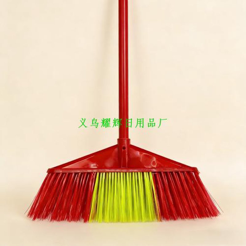 小商品批发行业动态：转型升级与市场机遇
